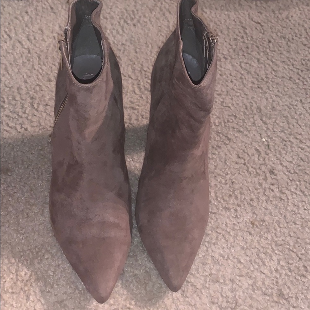 Forever 21 suede heel boots, worn once.
